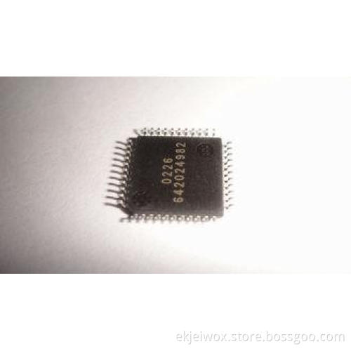 Model Number: CPLD-Complex Programmable Logic Devices TQFP-